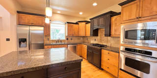 5 Bed 3 Bath Bridge Tower Beauty Gallery 13