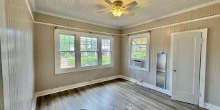 Charming detached single family Kaimuki 3 bdrm, 1 bath home on level lot Gallery 17