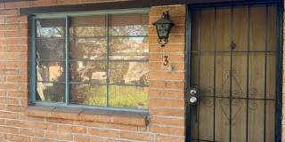 2541 East Elm Street #3 - 1 Gallery 1