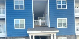 Top-Floor Corner Condo in Virginia Beach Gallery 1