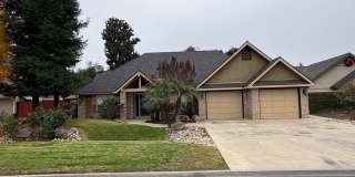 Entertainer delight rental home located in ''The Lakes'' subdivision Coming soon *Private Showing Only* Gallery 1