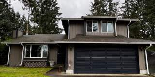 Charming Puyallup Home – Spacious  Updated Gallery 1