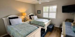 Furnished Short Term Rental Gallery 21