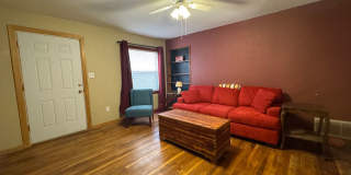 fully furnished 3-bedroom, 2-bathroom Gallery 5
