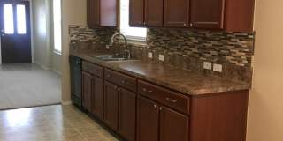 South Austin Home on Cul-de-Sac  - Colorado Crossing Gallery 9