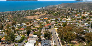 Modern Coastal Lease in Top of the World Gallery 45
