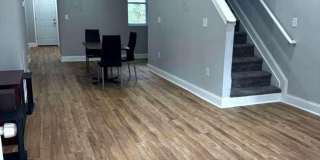 621 DENISON Street Gallery 2