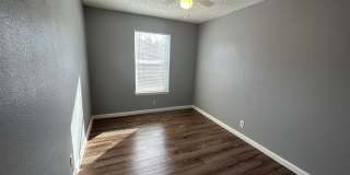 518 Briggs St Gallery 10