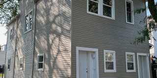 3800 North Whipple Street Gallery 1