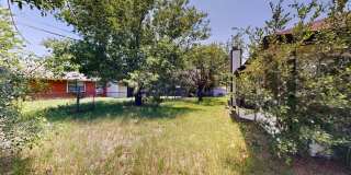 REMODELED 3 BEDROOM 2 BATH ALL TILE HOUSE!!! Gallery 5