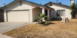 Cozy home for rent in Visalia, Ca Gallery 1