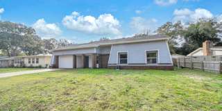 Astounding 4 Bedroom House for Rent! Gallery 1