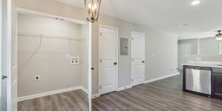 Center Pointe Townhomes Gallery 12