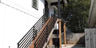 1702 E La Rua St Gallery 1