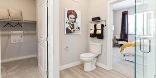 The Hendry Gallery 17