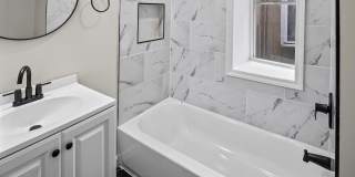 139 North Lakewood Avenue - 1 Gallery 19
