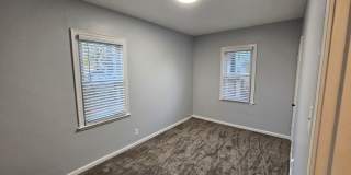 Remodeled Clintonville Cape Cod w/Private Yard & Garage! Gallery 10