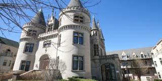 Renovated 1-Bedroom Duplex in Historic McGill Parc Castle — $1,565/Month Gallery 1
