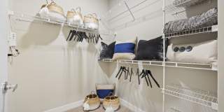 River House Gallery 29