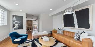 1527 W Pearson Street Gallery 14