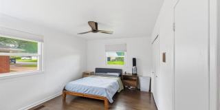 2137 Lenamon Street Gallery 6