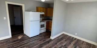 Great 1 bed 1 bath duplex in North Springfield. Remodeled Gallery 11