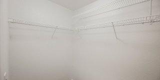 Gated Community townhome, with private garage Gallery 39