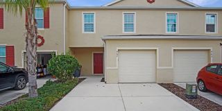 Townhome now available in Davenport! Gallery 1