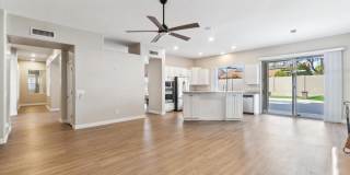 5222 E Danbury Road Gallery 6