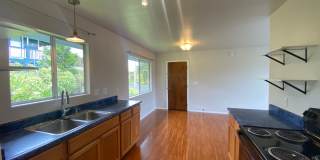 3BR Home in Pacific Paradise Gardens, Mt. View Gallery 9