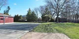 409 Lexington Drive Gallery 28