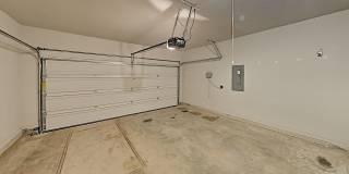 Beautiful 4 Bedroom, 2 Bathroom in Yukon School District Gallery 19