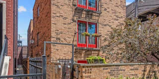 832 West Barry Ave. Gallery 1