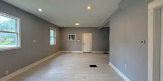 New Listing! 3 Bdrm/1.5 Bath Gallery 8