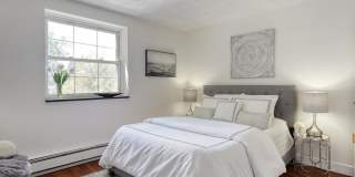 99 Pleasant Street Gallery 13