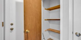 Beautiful 2 Bed 1 Bath Condo Near Old Colorado!! Gallery 13