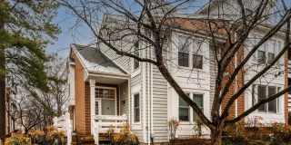 7600 LAKESIDE VILLAGE Drive unit: G Gallery 1