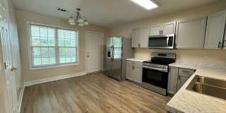 550 Date Palm Circle Gallery 17