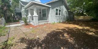 **Move in Ready** 3/2 Single Family home Gallery 4