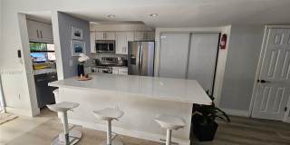 16446 NE 27TH PL #TOWNHOUSE 38 NORTH MIAMI BEACH, FL 33160 Gallery 1