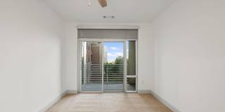 Ashton South End Gallery 33