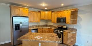 Beautiful 3 Bedroom Granada Hills Condo! Gallery 6