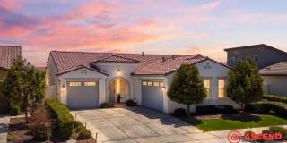 Spacious 4-Bedroom Home with Solar, In-Unit Laundry & Full Appliance Package! Gallery 1