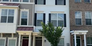 310 WHITE OAK Way Gallery 1