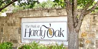 **APPLICATION RECEIVED** MOVE IN SPECIAL Charming Two-Story Home in Stone Oak With Fenced Backyard! Gallery 34