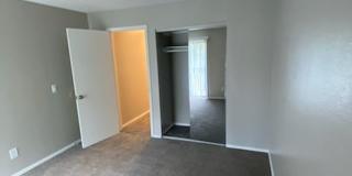River Walk Apartments Gallery 205