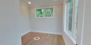 106 Warren St Gallery 13
