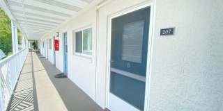 320 LAKEVIEW STREET Gallery 17