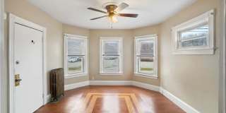 26 Pine St Gallery 10