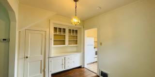 2 Bedroom 1 Bath Duplex Gallery 9